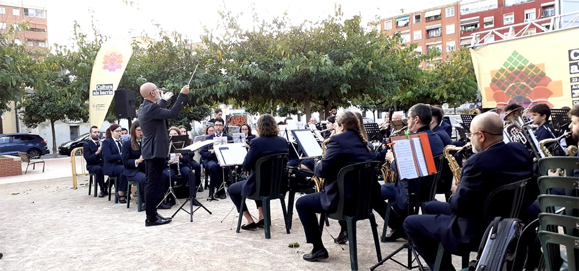 Cincs Concerts De Bandes De Cosomuval Dins De Cultura Als Barris Y